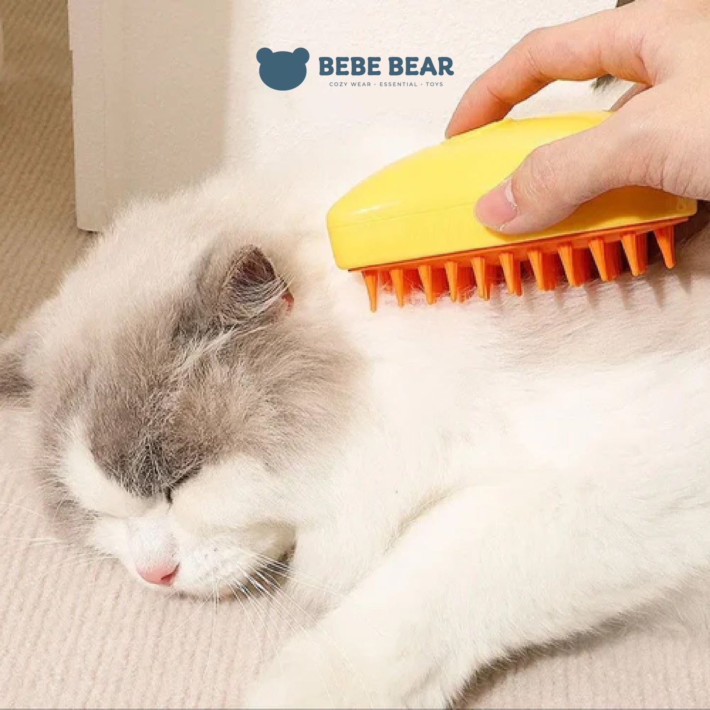 3-in-1 Pet Steamy Brush